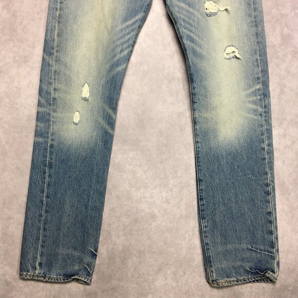 Levis Men 501 Original Fit Blue Jeans size 30x32 Distressed Destroyed Light Wash - Picture 11 of 16